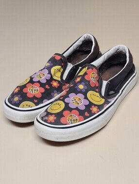 Vans Radically Awesome Classic slip on skateboard sneakers size 10